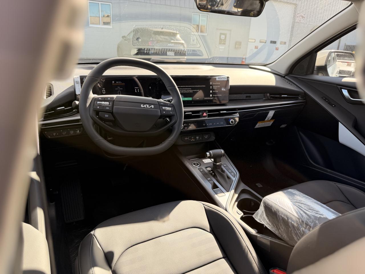 Kia Niro EX FWD 2027