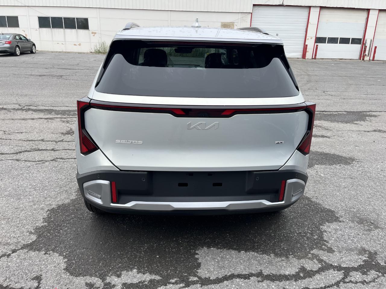 Kia Seltos EX AWD 2027