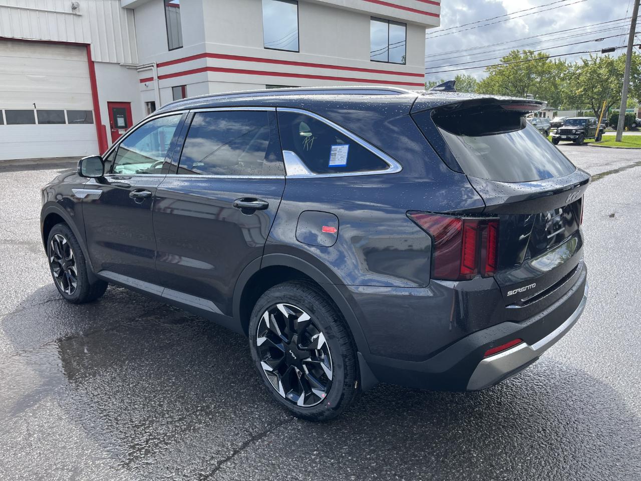 Kia Sorento EX AWD 2026