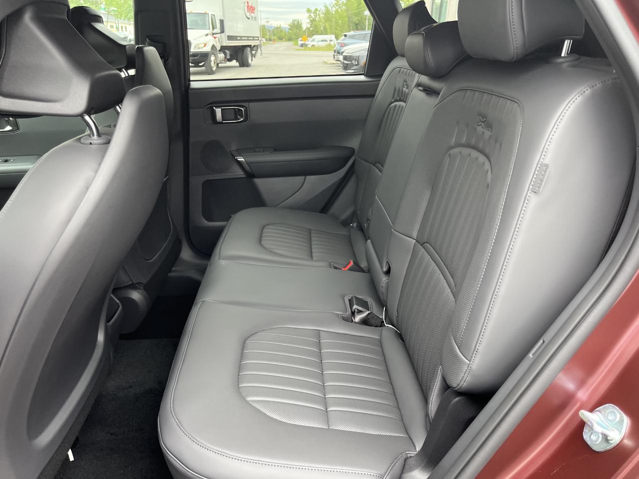 Kia Seltos X-Line SX AWD 2027