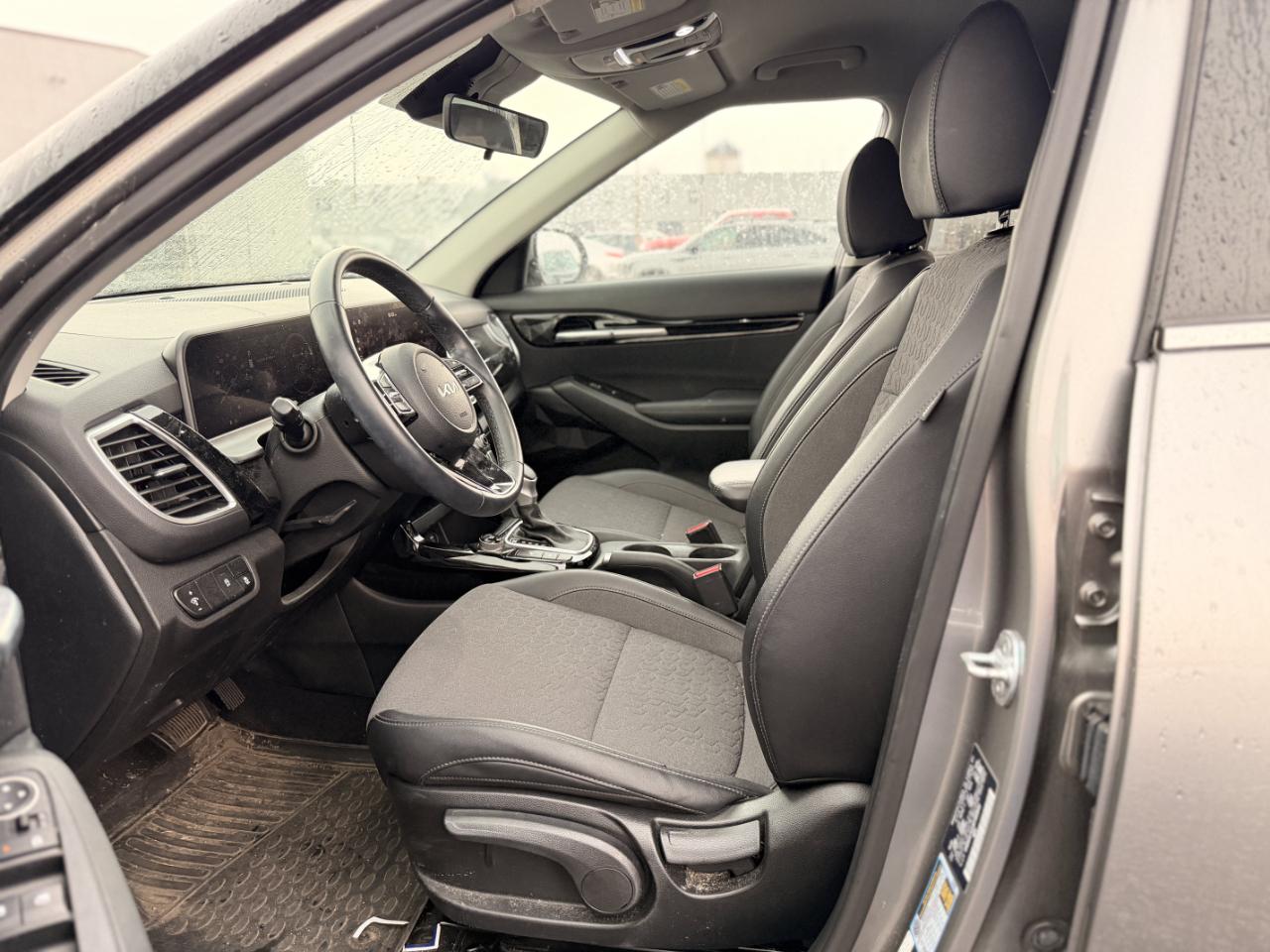 Kia Seltos S IVT AWD 2024