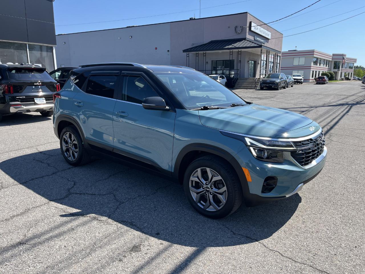 2024 Kia Seltos S IVT AWD