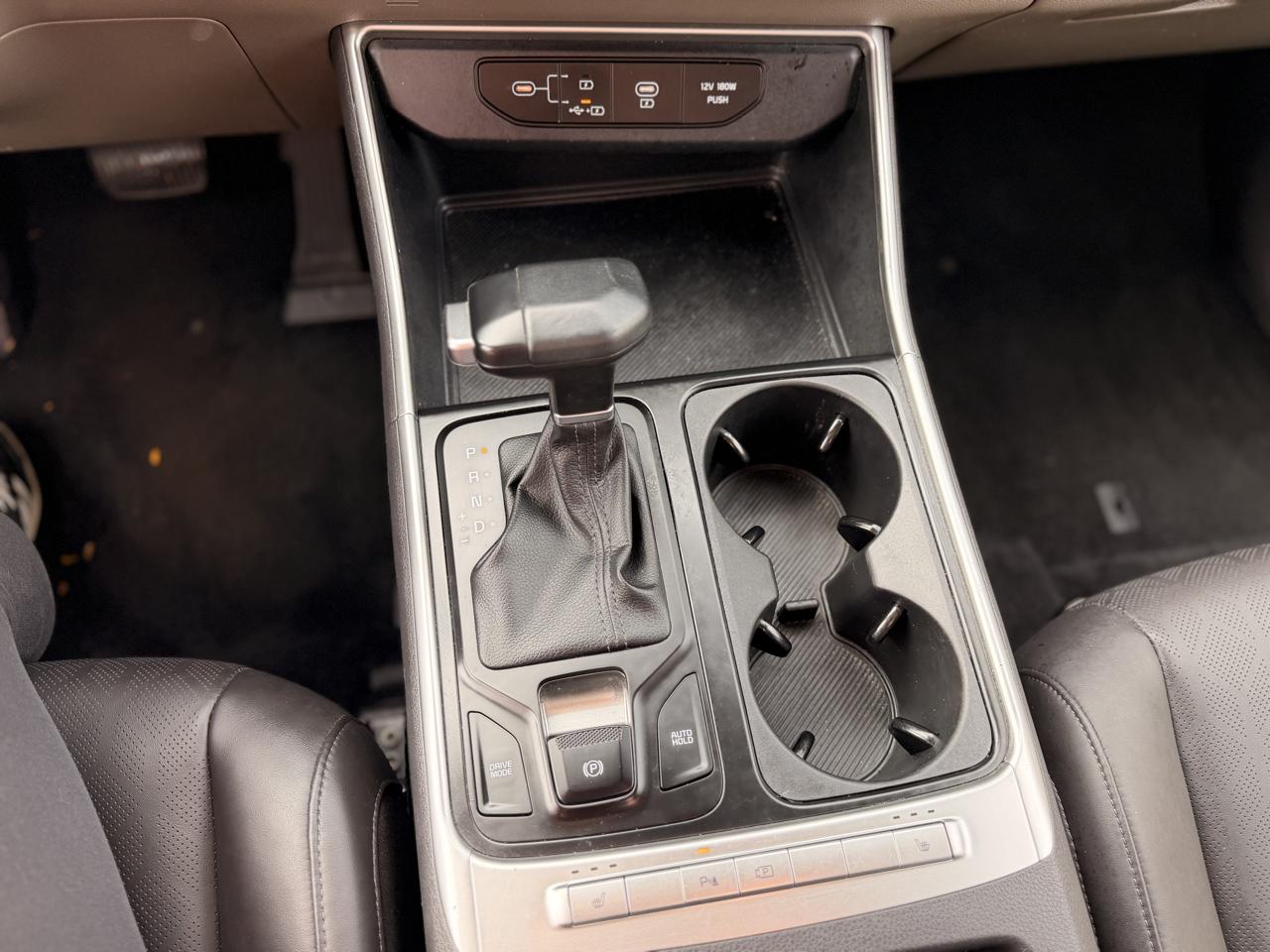 Kia Carnival LXS FWD 2026