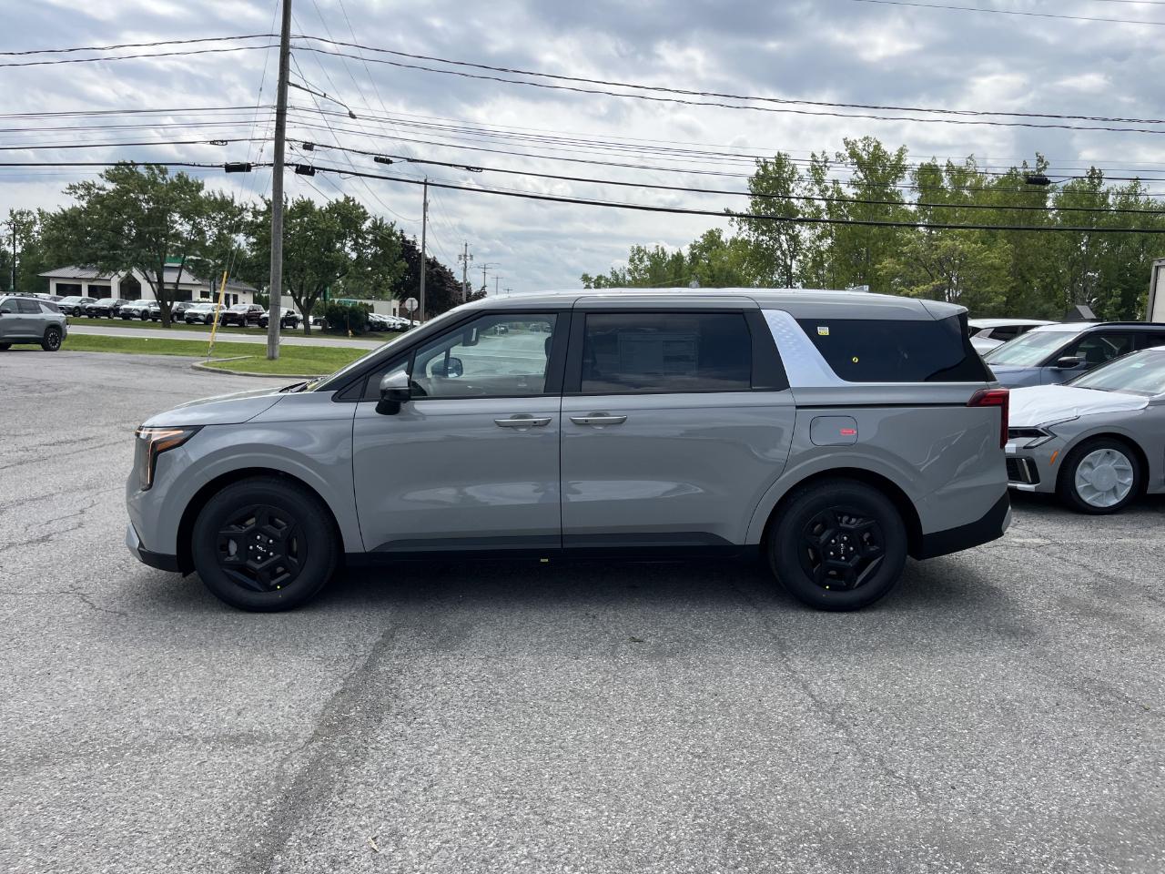 Kia Carnival LX FWD 2027