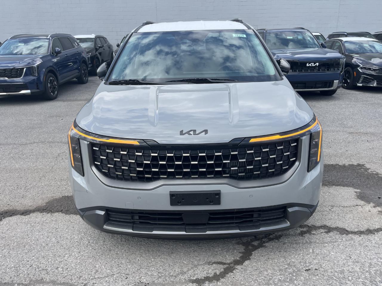 Kia Carnival Hybrid EX FWD 2027