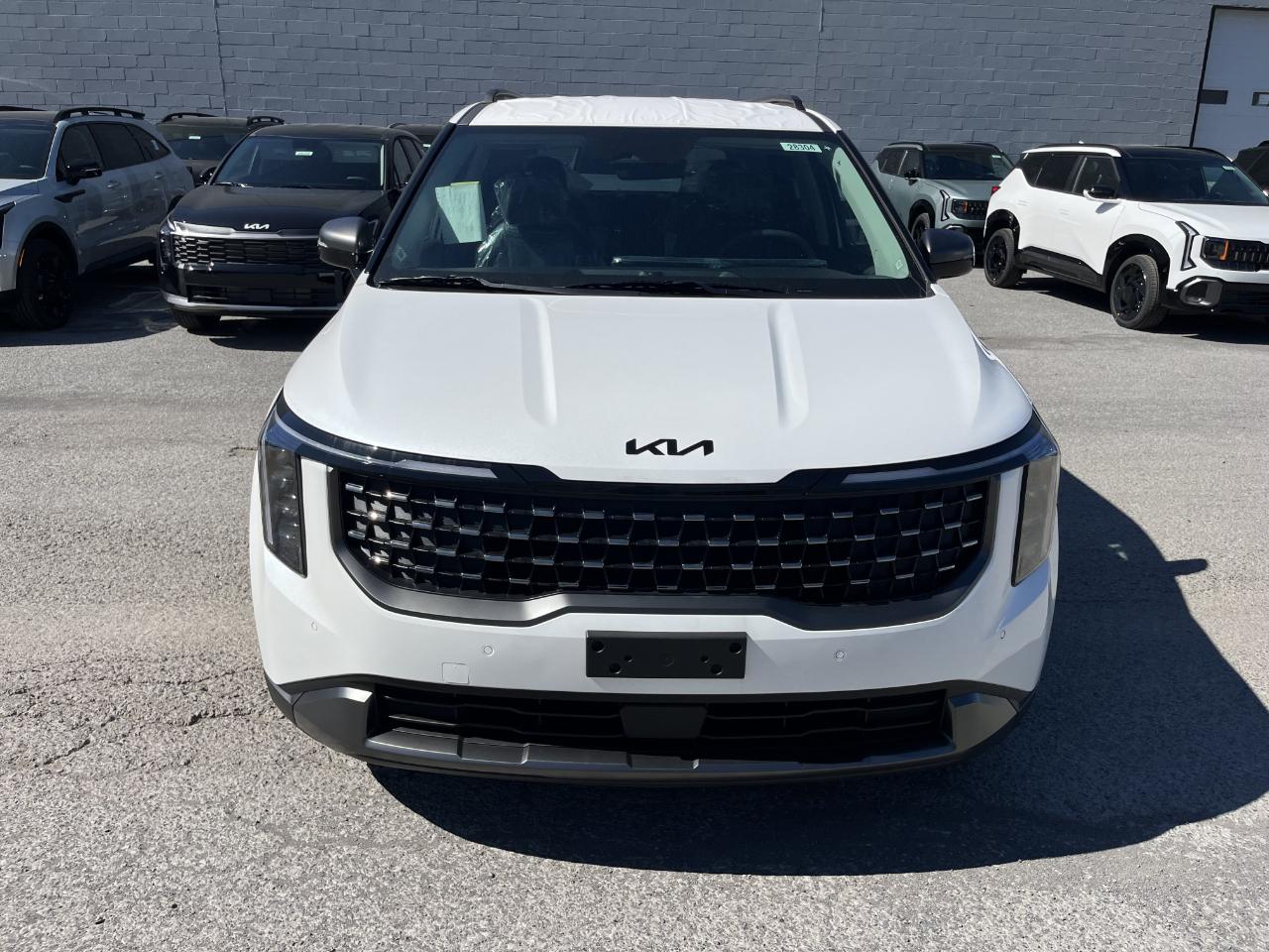 Kia Carnival EX FWD 2027