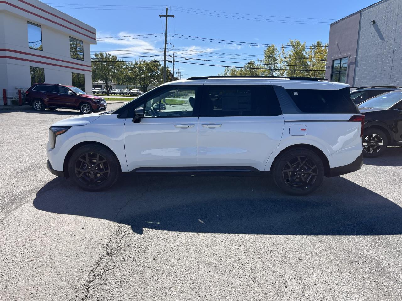 Kia Carnival EX FWD 2027