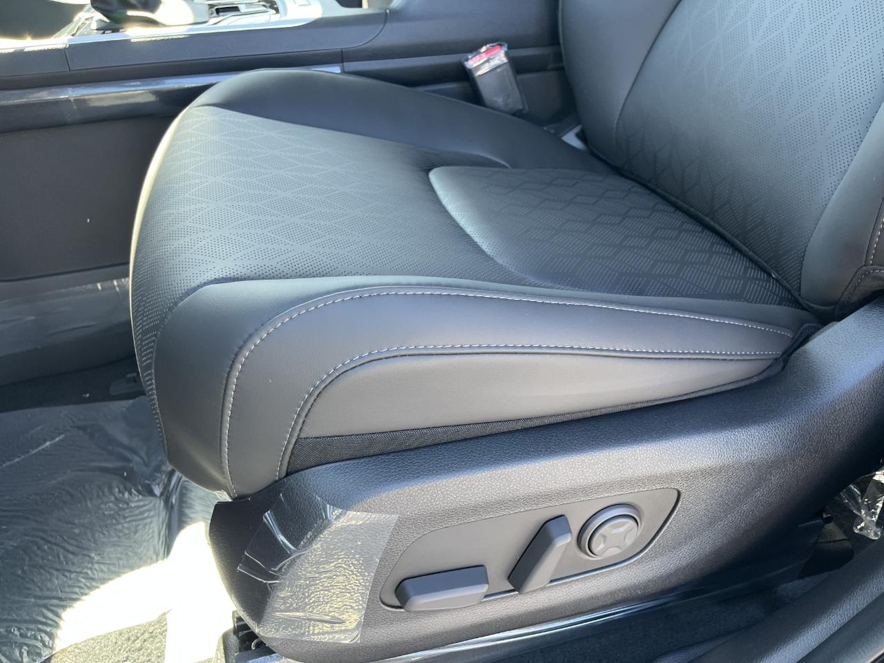 Kia Carnival EX FWD 2027