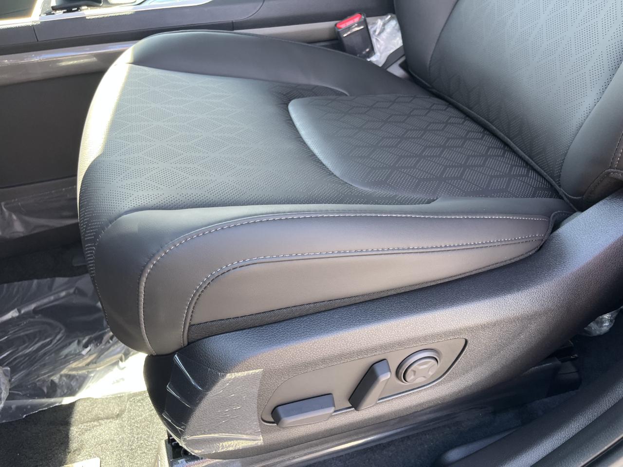 Kia Carnival EX FWD 2027