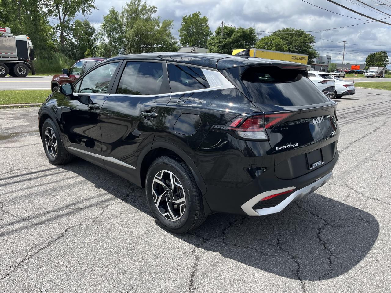 Kia Sportage LX AWD 2024