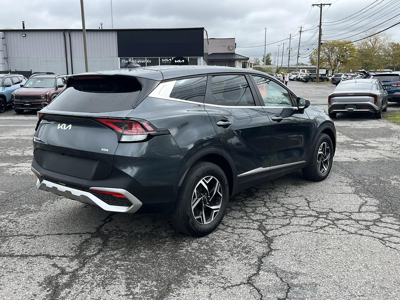 Kia Sportage LX AWD 2025