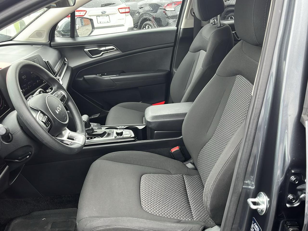 Kia Sportage LX AWD 2025