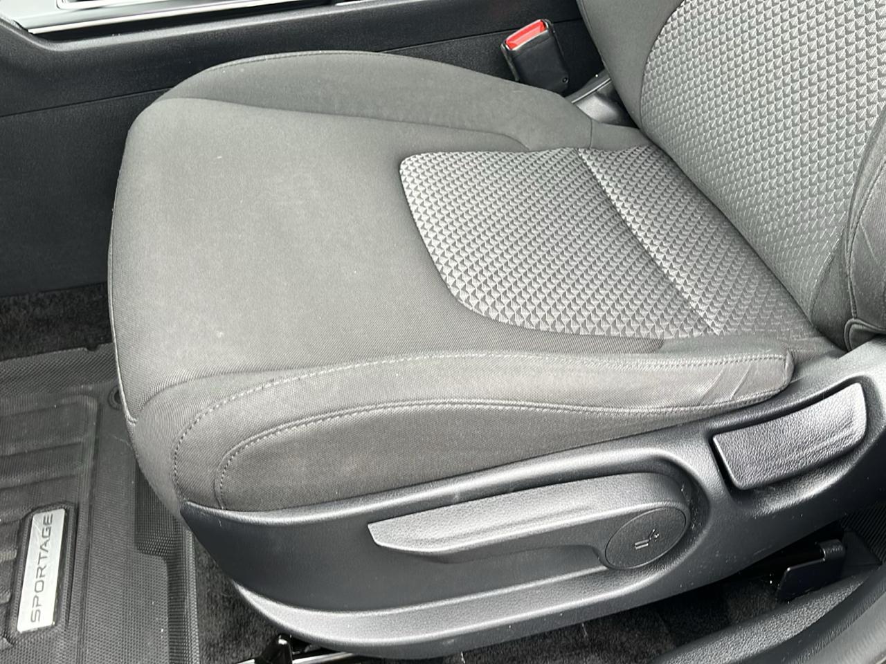 Kia Sportage LX AWD 2025