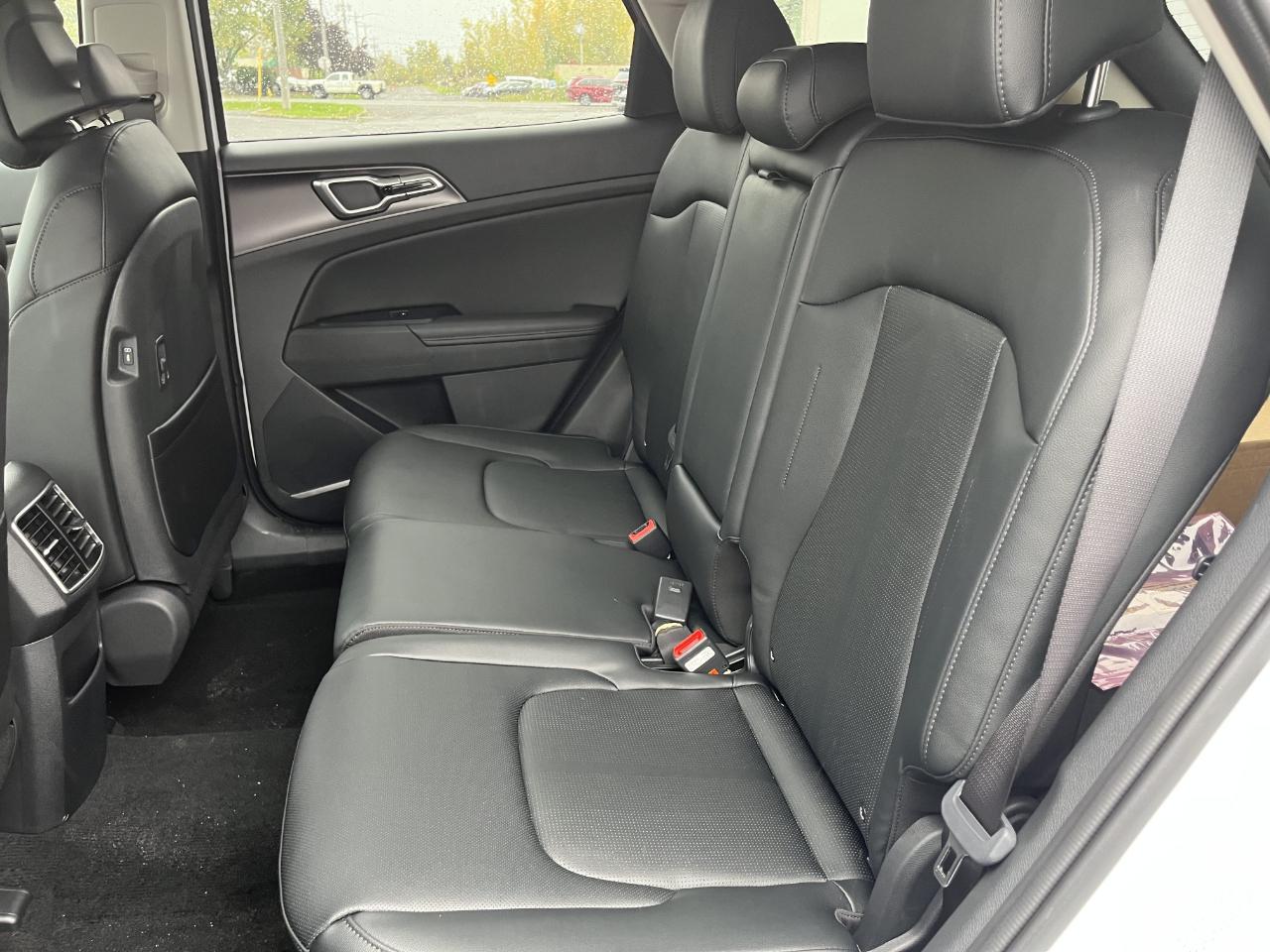 Kia Sportage EX AWD 2027