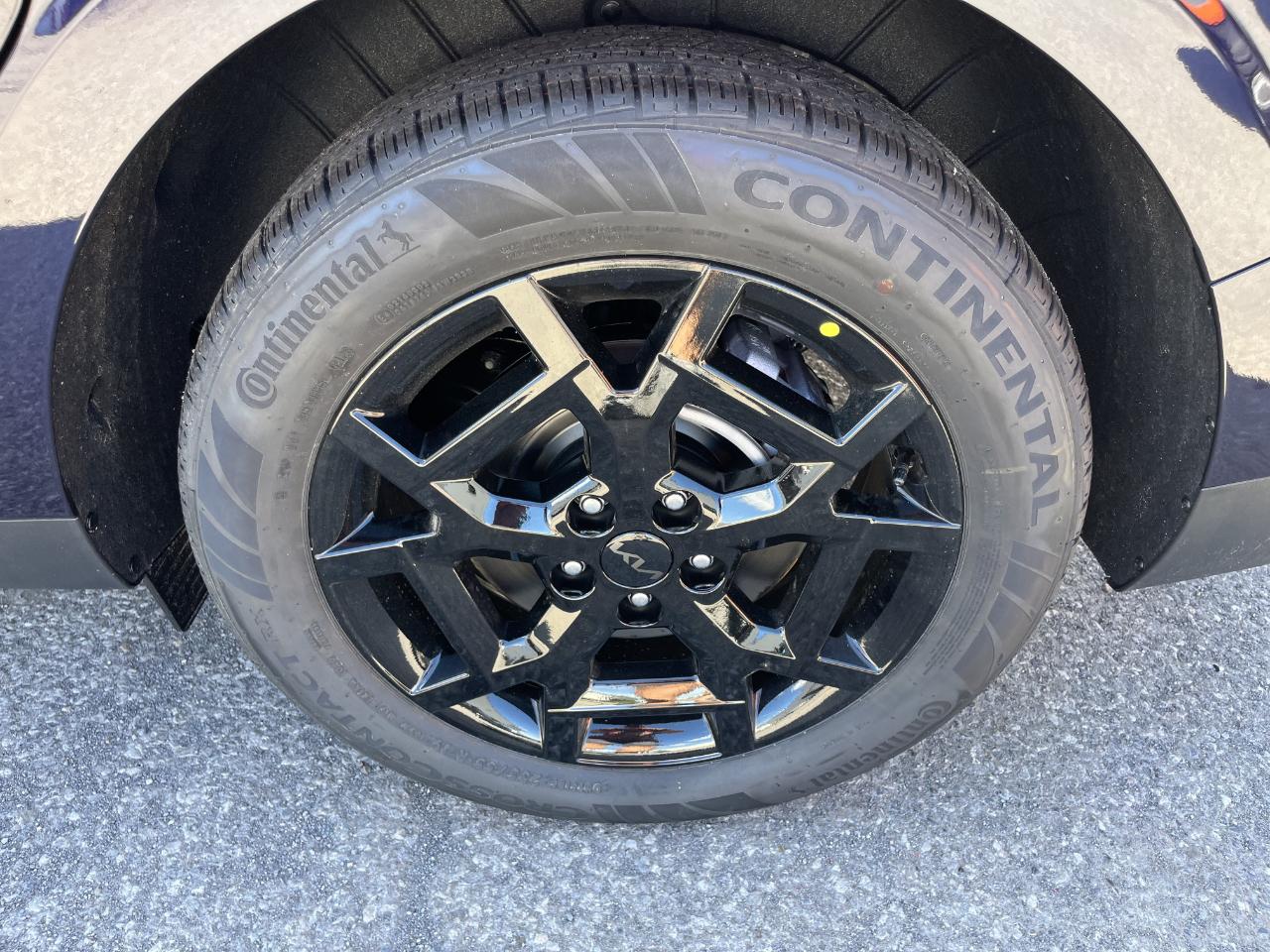 Kia Carnival EX FWD 2027