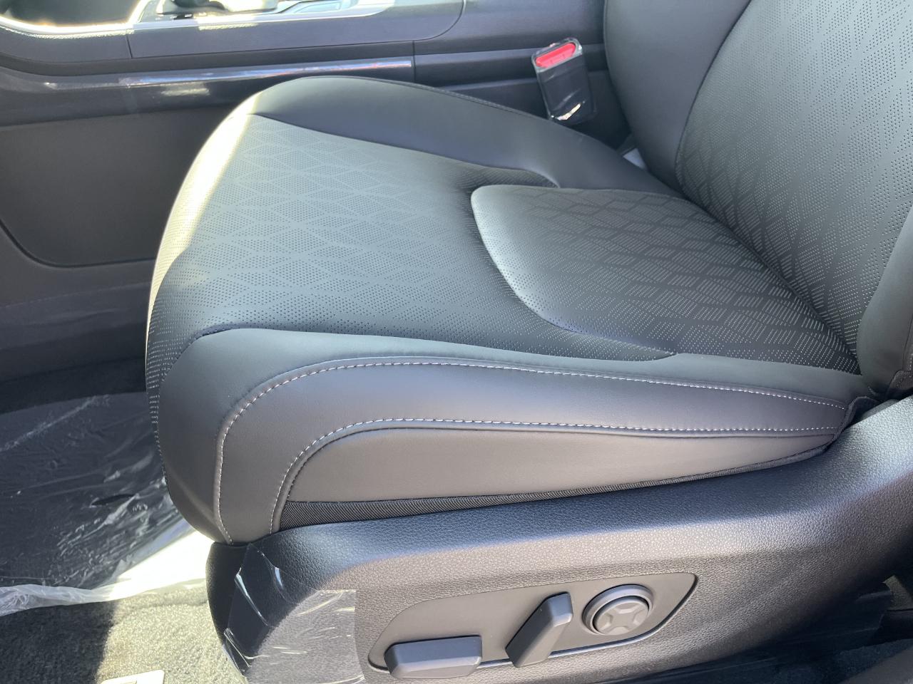 Kia Carnival EX FWD 2027