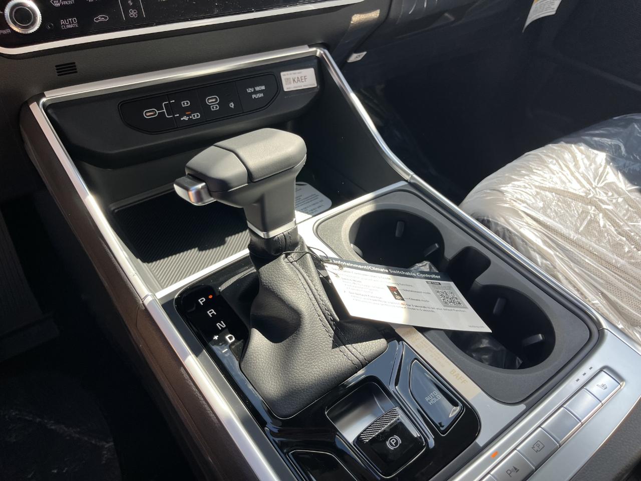 Kia Carnival EX FWD 2027