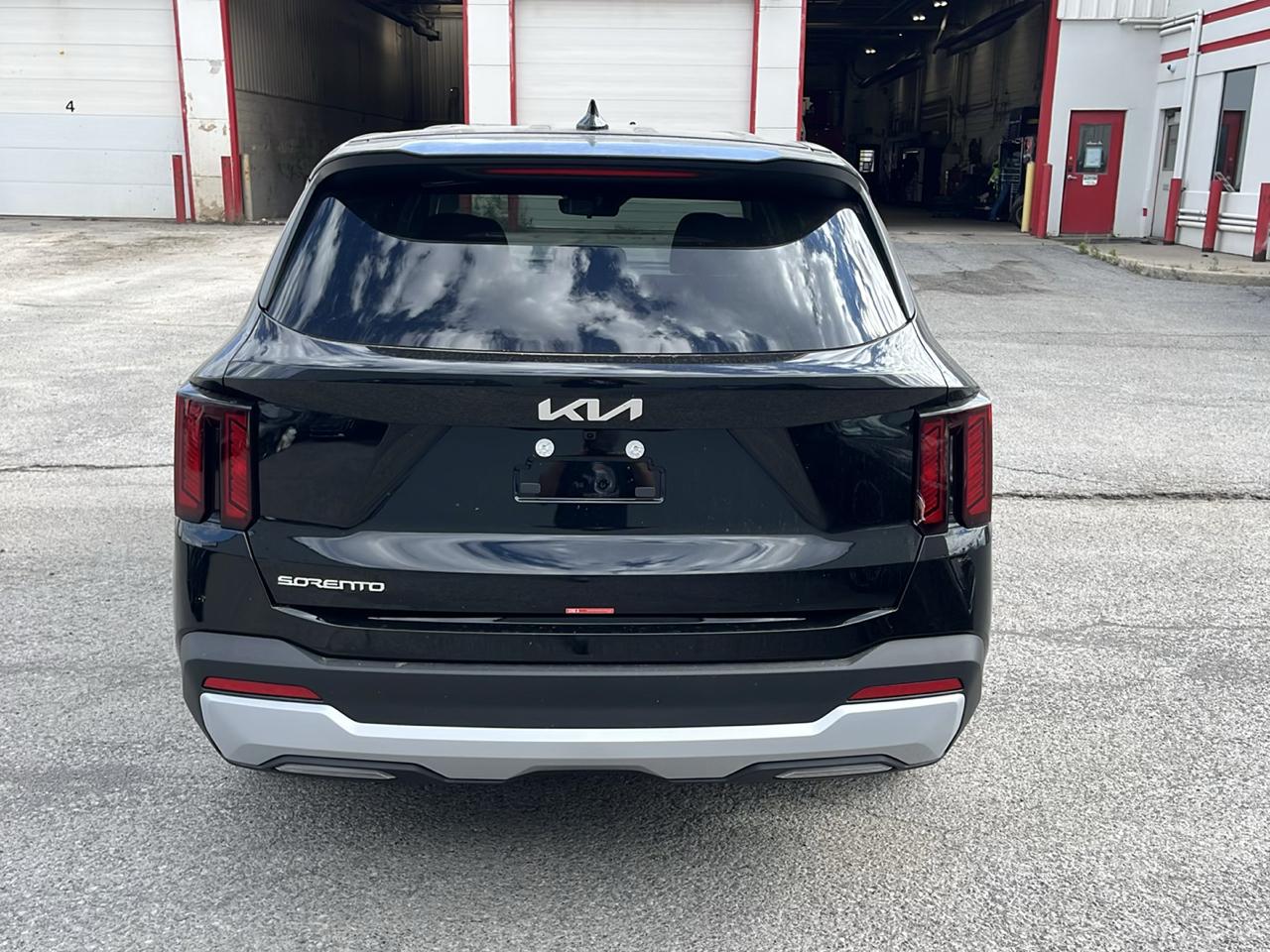 Kia Sorento LX FWD 2026