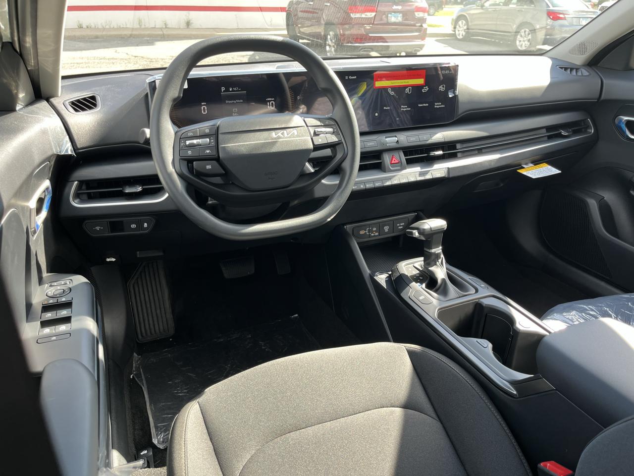 Kia K4 LXS Sedan 2026