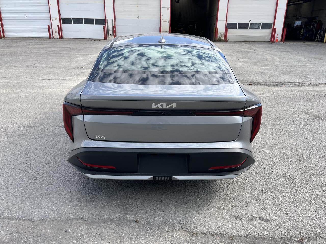 Kia K4 EX Sedan 2026