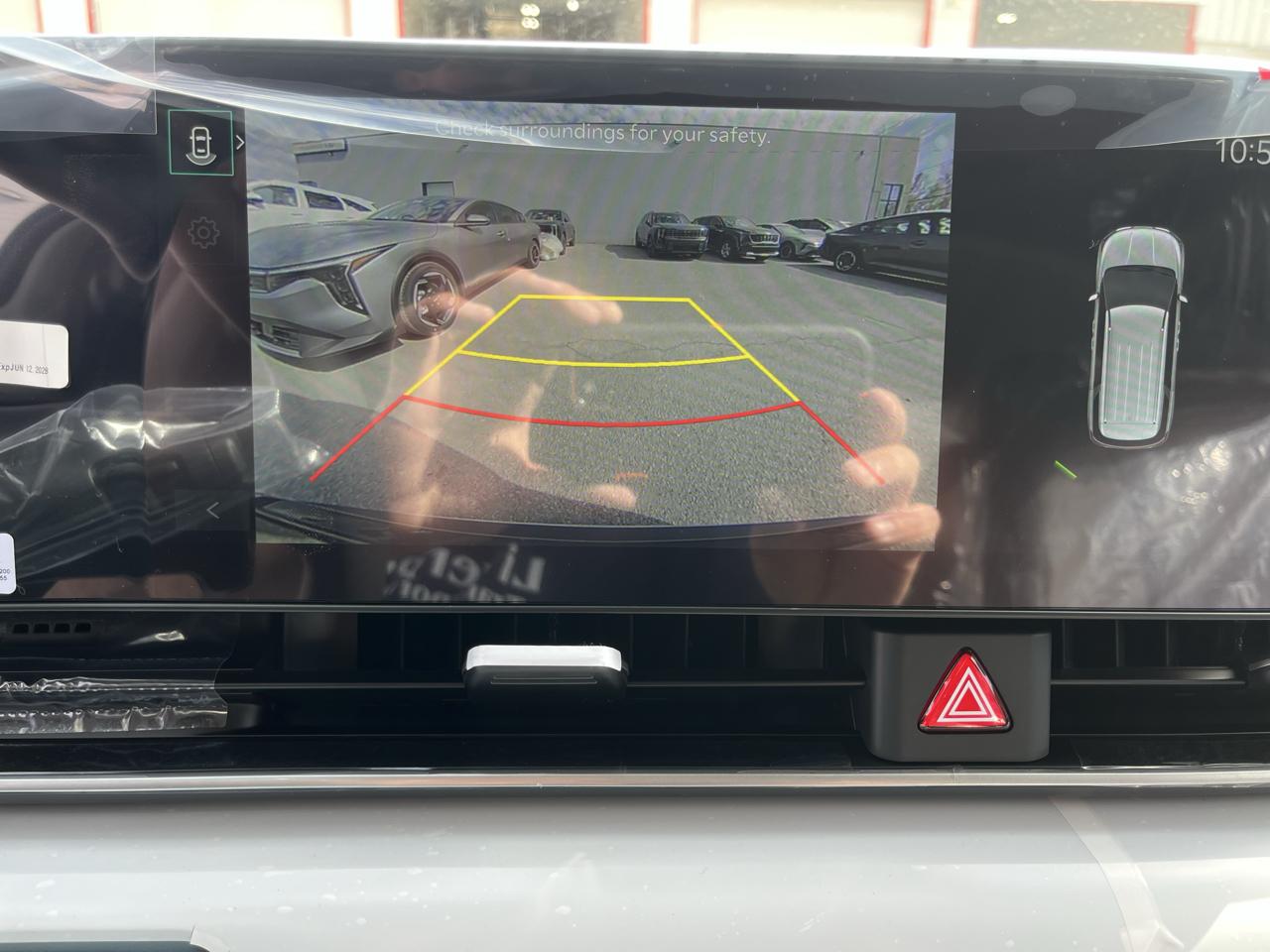 Kia Carnival Hybrid LXS FWD 2027