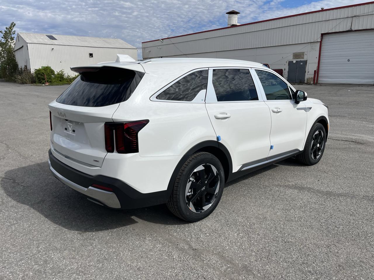 Kia Sorento Hybrid EX AWD 2026