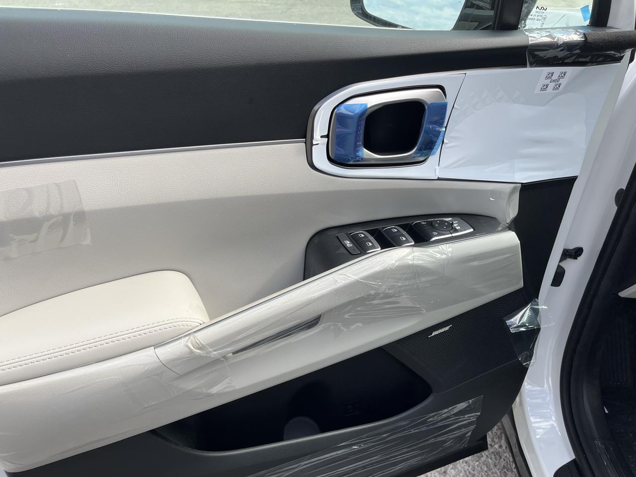 Kia Sorento Hybrid EX AWD 2026