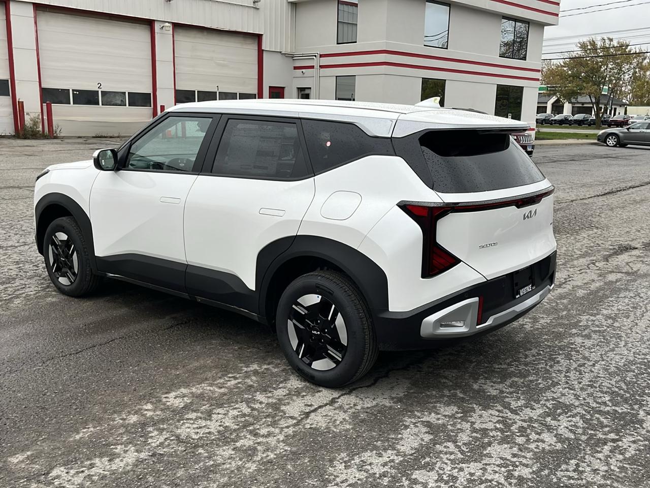 Kia Seltos LX AWD 2027