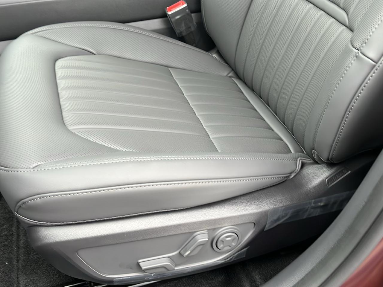 Kia Seltos X-Line SX AWD 2027