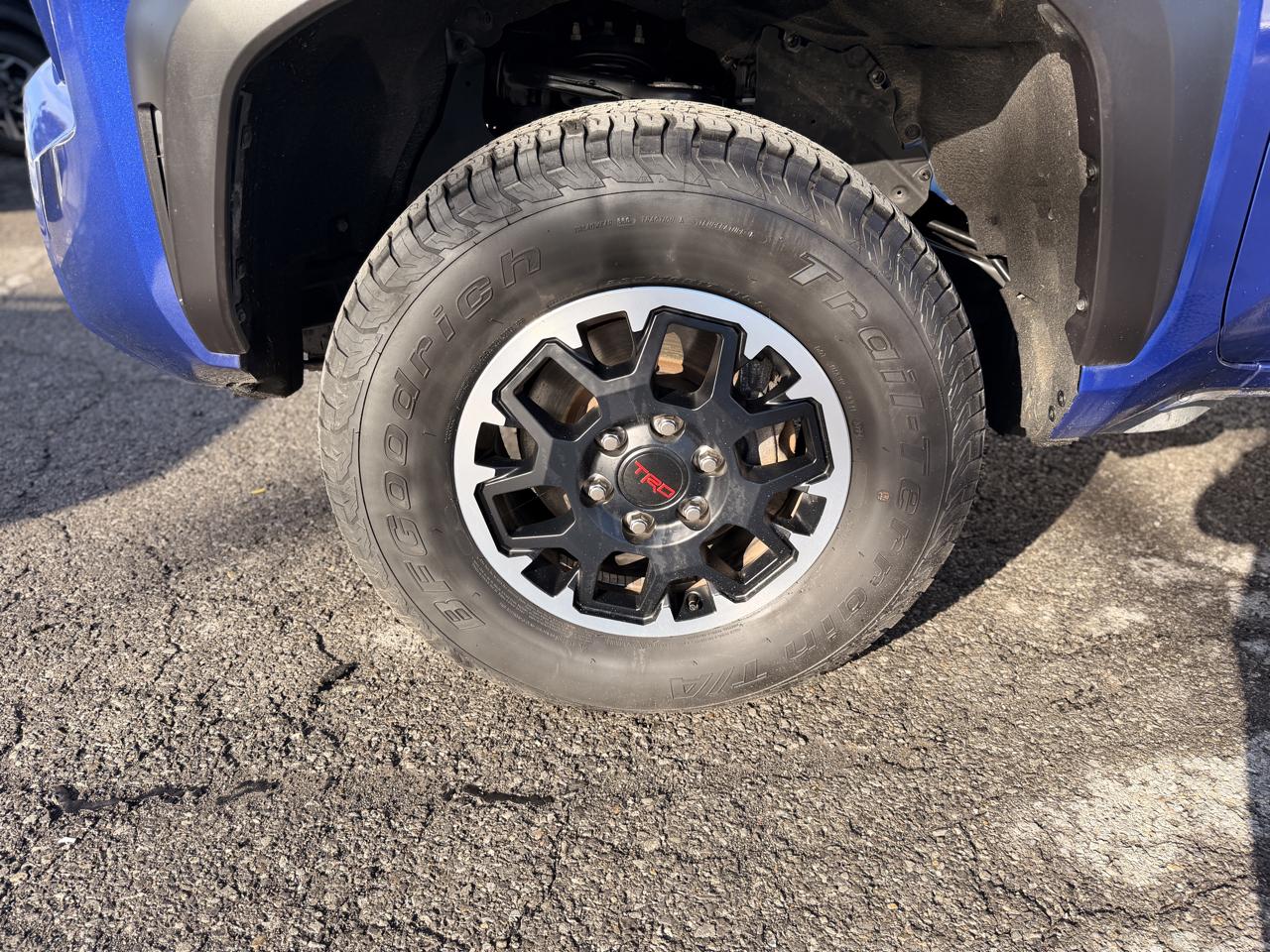 Toyota Tacoma 4WD TRD Off Road Double Cab 5' Bed MT (Natl) 2024