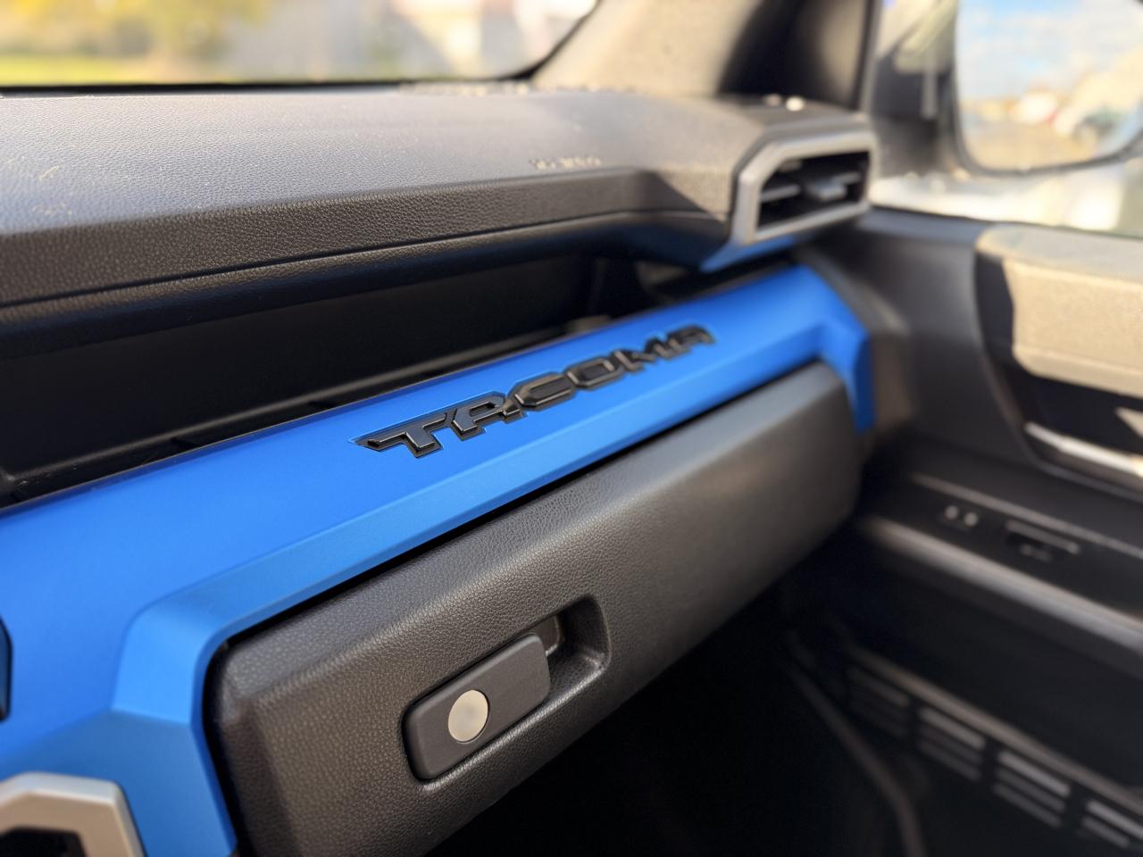 Toyota Tacoma 4WD TRD Off Road Double Cab 5' Bed MT (Natl) 2024