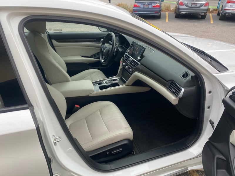 Honda Accord Touring 2.0T 2018