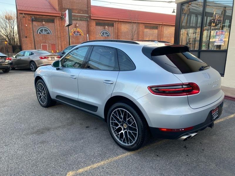 Porsche Macan S 2017
