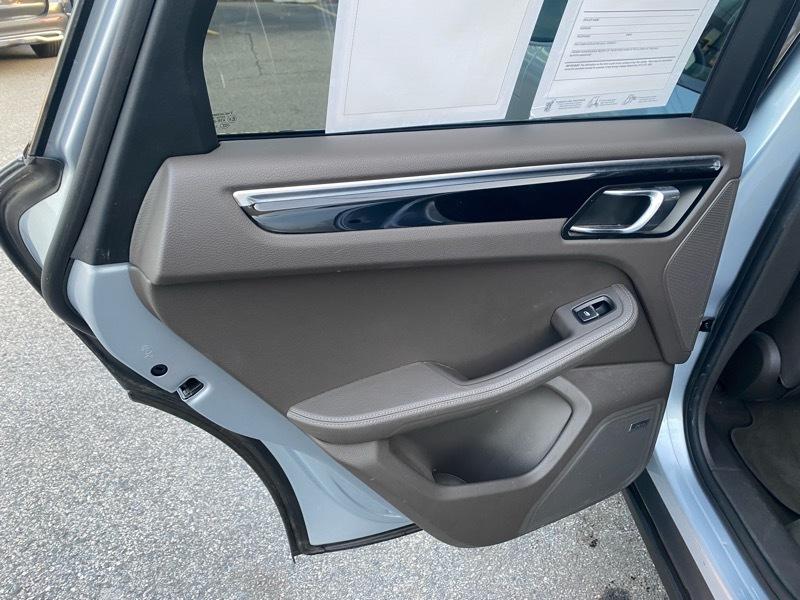 Porsche Macan S 2017