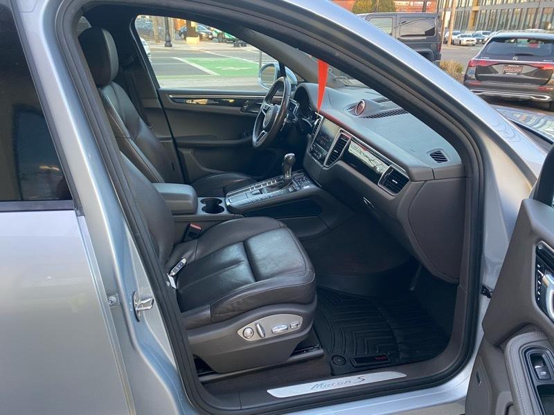 Porsche Macan S 2017