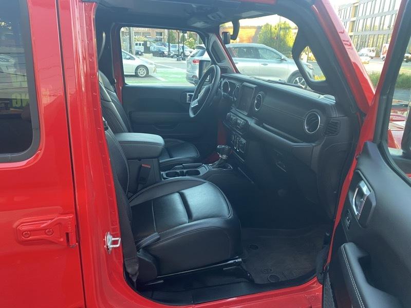 2023 Jeep Wrangler 4-Door Sahara - Photo 15