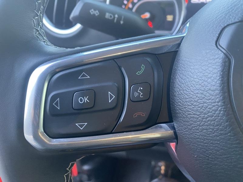 2023 Jeep Wrangler 4-Door Sahara - Photo 18