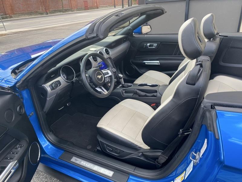 Ford Mustang GT convertible 2020