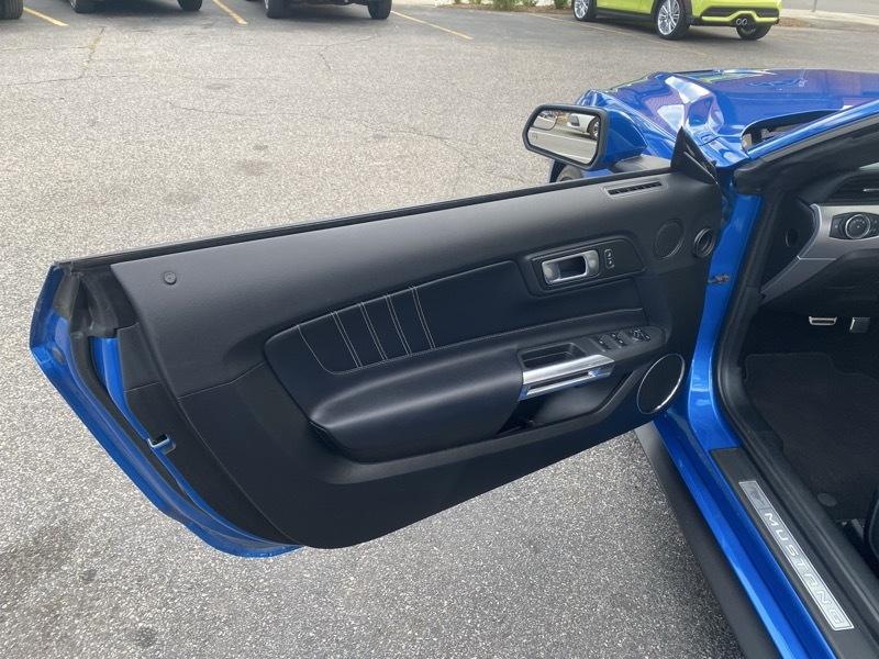 Ford Mustang GT convertible 2020