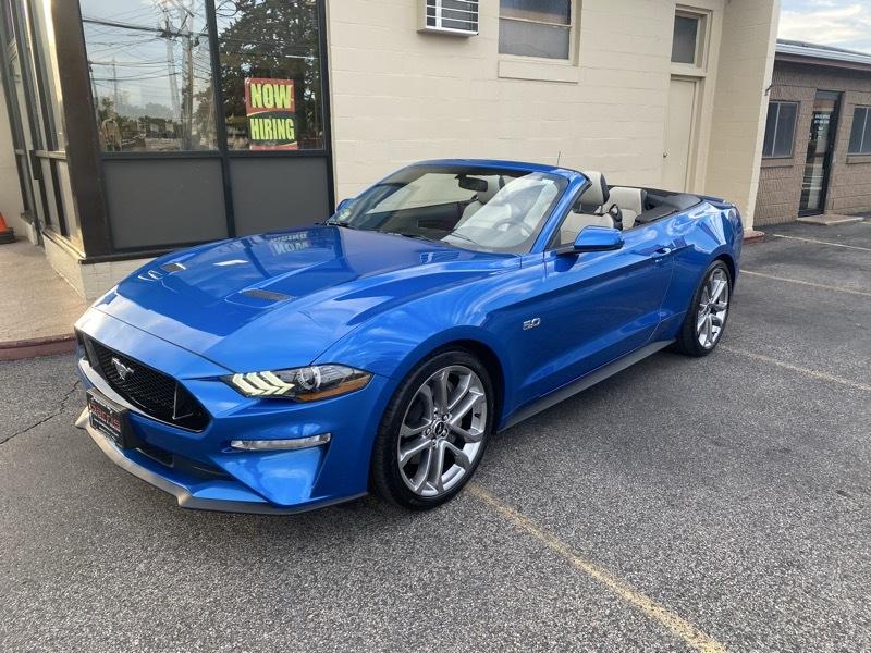 Ford Mustang GT convertible 2020