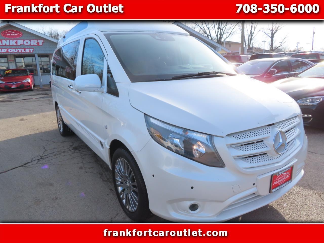 Mercedes-Benz Metris Passenger Van RWD 126" 2016