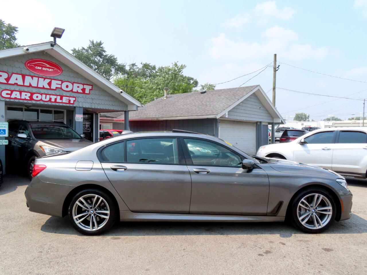 BMW 7 Series 750i xDrive Sedan 2019 BMW 7 Series 750i xDrive Sedan 2019
