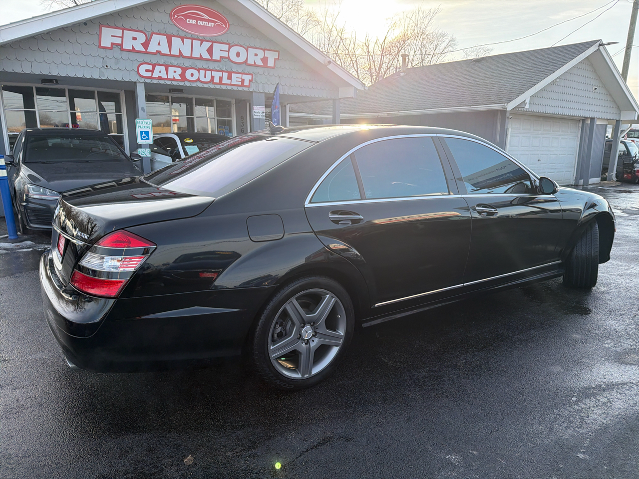 Mercedes-Benz S-Class 4dr Sdn 5.5L V8 4MATIC 2009