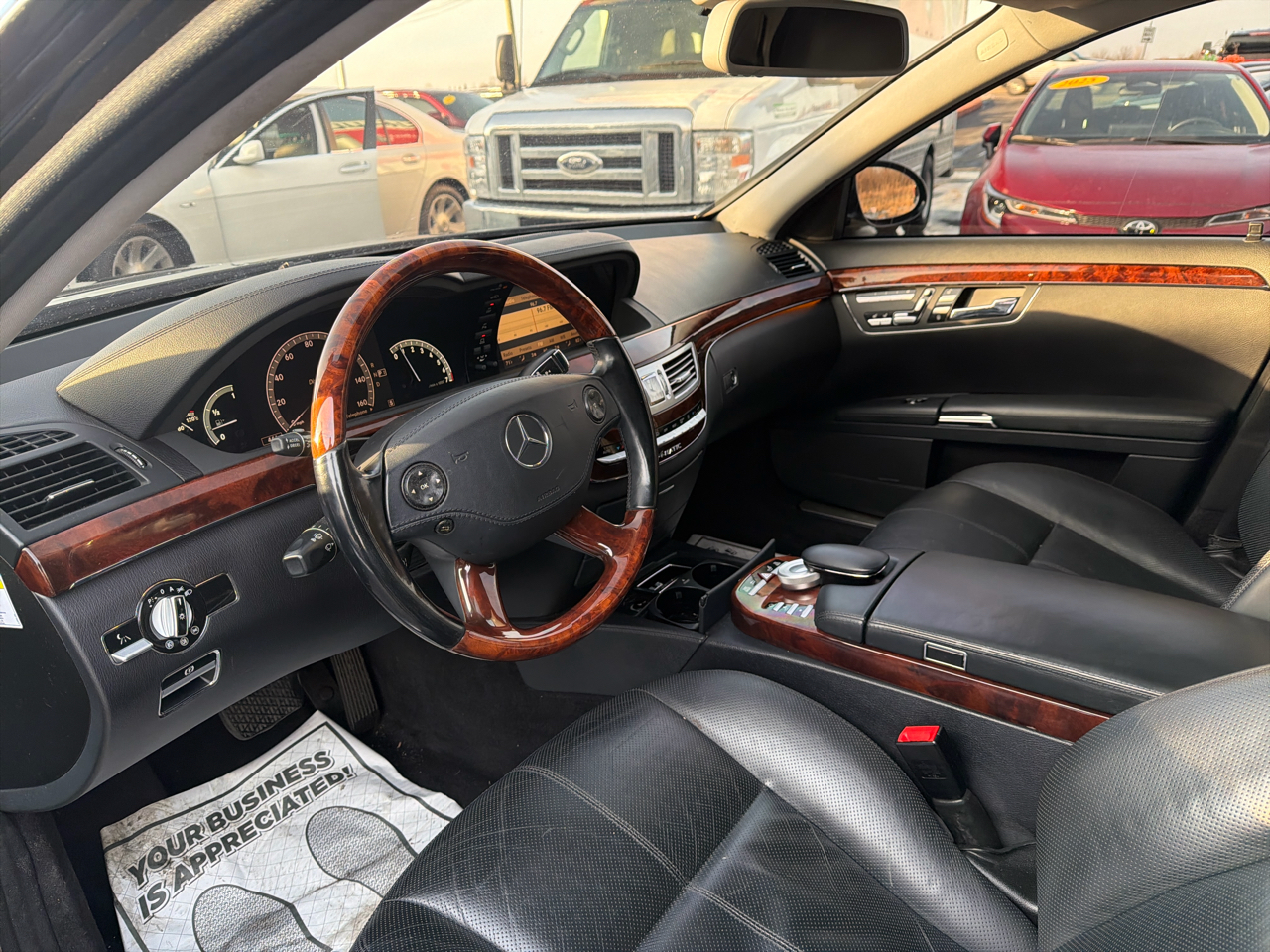 Mercedes-Benz S-Class 4dr Sdn 5.5L V8 4MATIC 2009