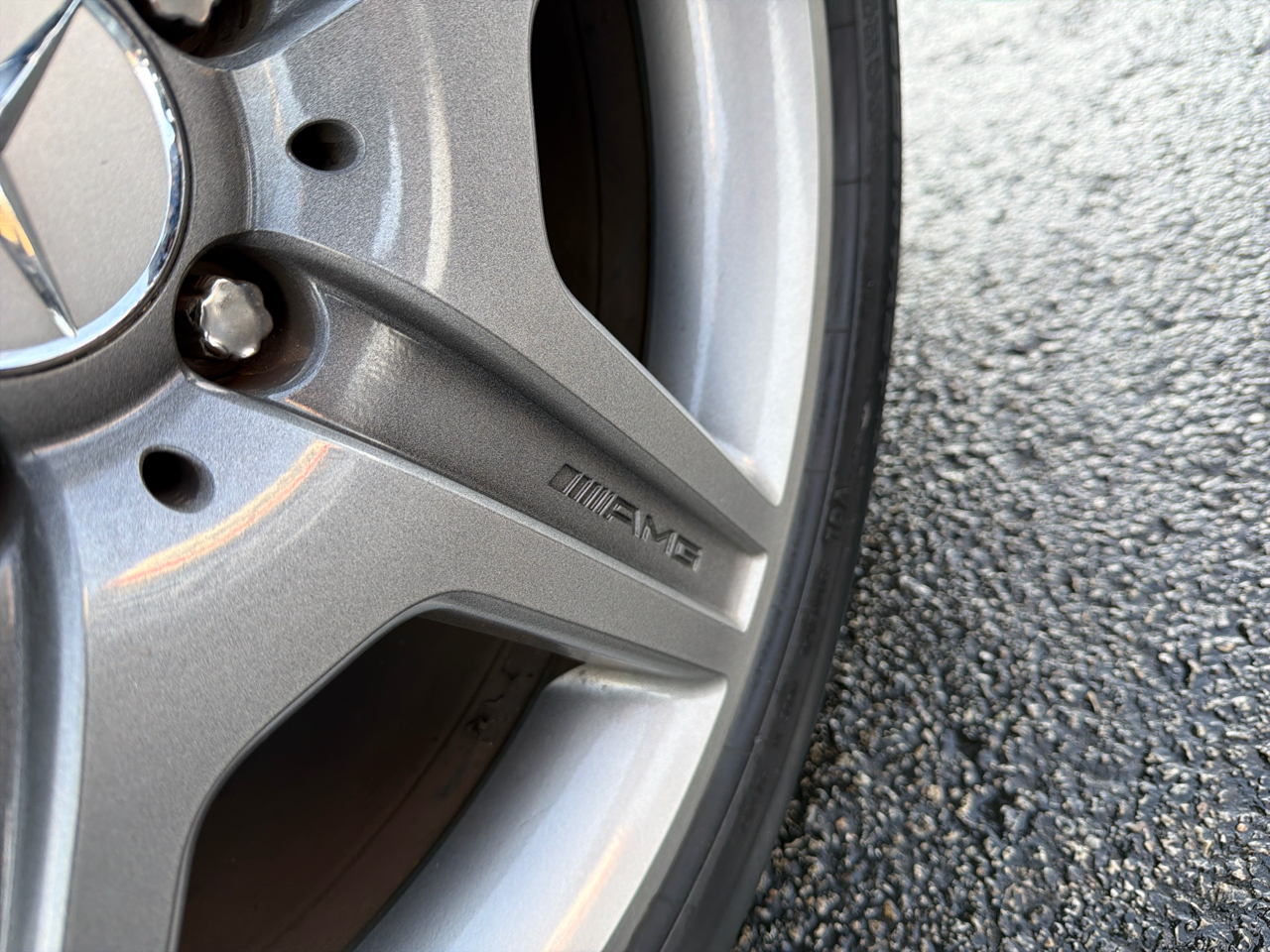 Mercedes-Benz S-Class 4dr Sdn 5.5L V8 4MATIC 2009