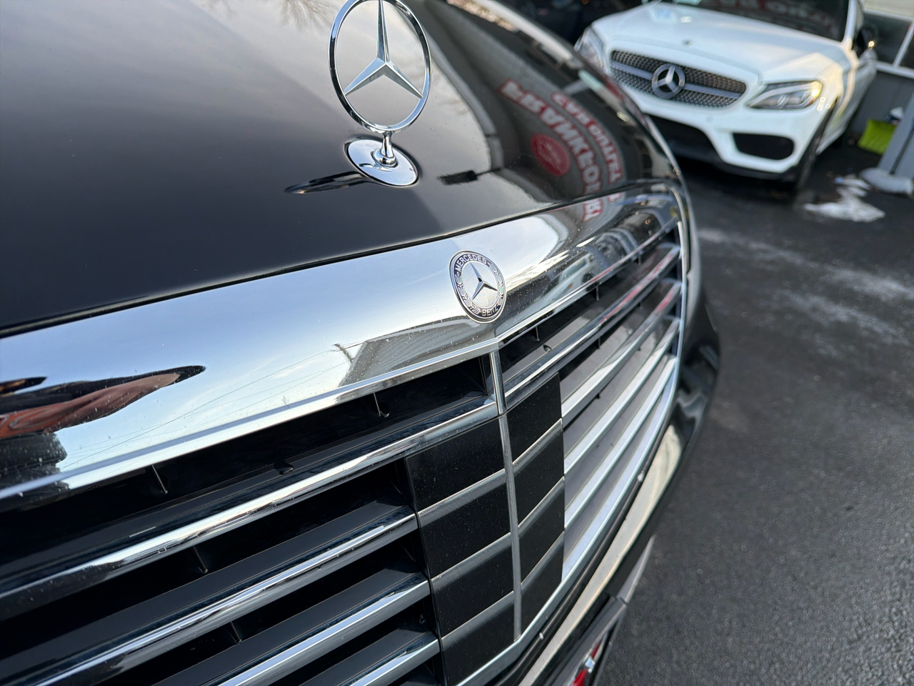 Mercedes-Benz S-Class 4dr Sdn 5.5L V8 4MATIC 2009