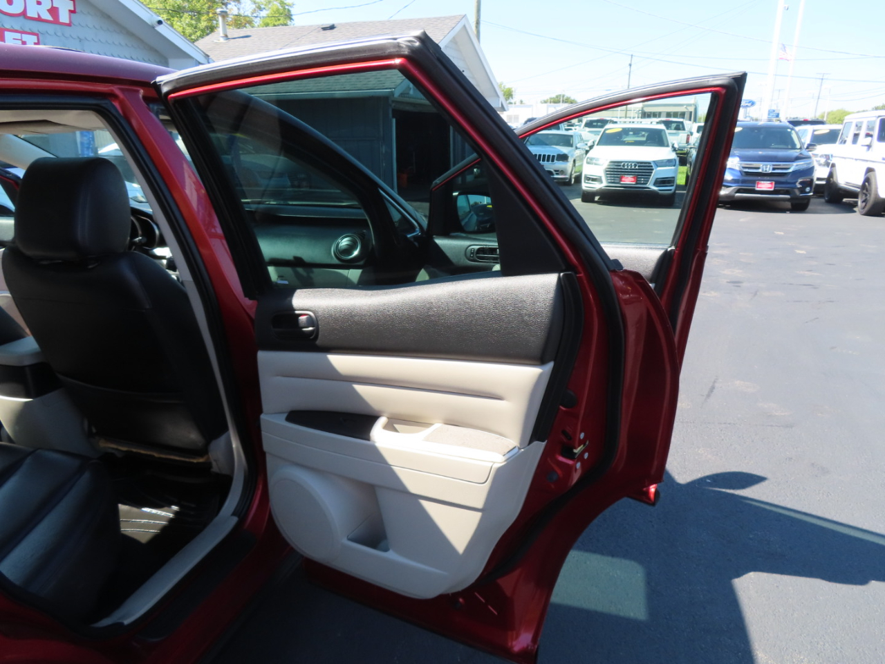 Mazda CX-7 FWD 4dr i Sport 2011 Mazda CX-7 FWD 4dr i Sport 2011