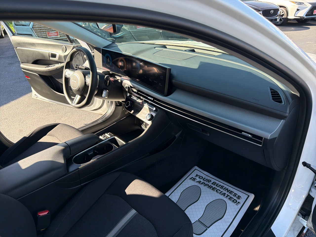 Hyundai Sonata SEL FWD 2025 Hyundai Sonata SEL FWD 2025