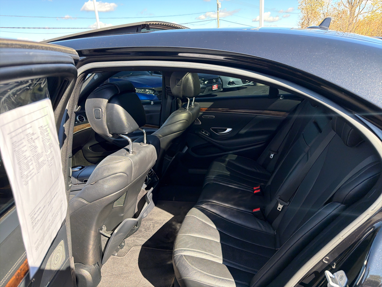 Mercedes-Benz S-Class 4dr Sdn S 550 4MATIC 2015 Mercedes-Benz S-Class 4dr Sdn S 550 4MATIC 2015