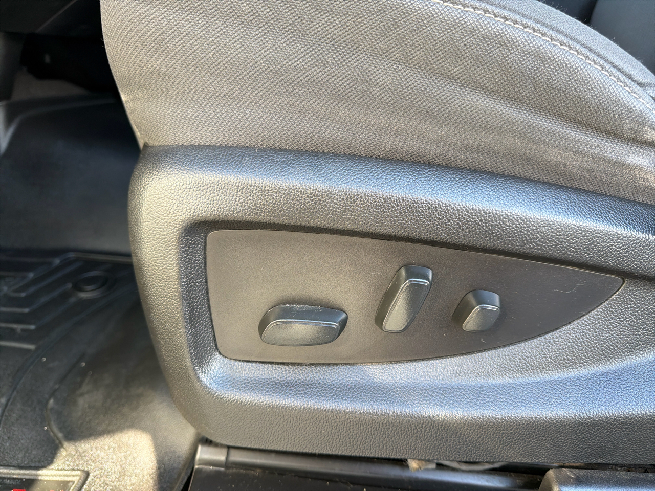 Chevrolet Silverado 1500 4WD Crew Cab 153.0" LT w/1LT 2018 Chevrolet Silverado 1500 4WD Crew Cab 153.0" LT w/1LT 2018